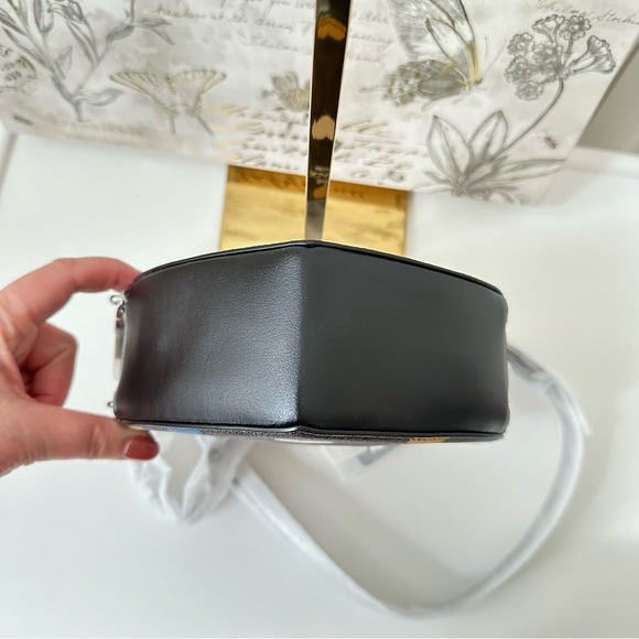 Coach Heart Crossbody In Signature Canvas With Heart Print style CP022 - Picture 10 of 16